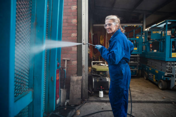 Why Choose Our Certified Pressure Washing Experts for Your Project Needs in Callaway, MD?